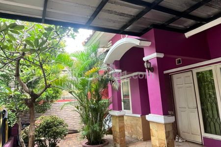 Dijual Rumah Semi Furnish Siap Huni Lingkungan Nyaman dan Asri di Harapan Indah 1 Bekasi