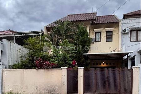 Disewakan Rumah Lokasi Strategis Dekat Mall Cinere Depok