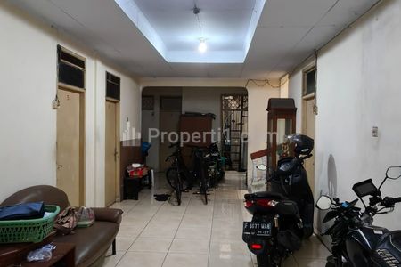 Dijual Rumah 2 Lantai Lokasi Strategis di BSD, Tangerang