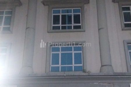 Jual Ruko Business Park Kebon Jeruk, Meruya Ilir Raya, Kembangan, Jakarta Barat