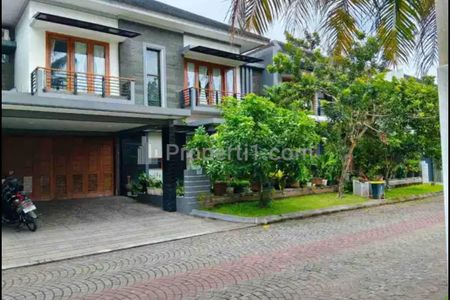 Disewakan Rumah Mewah Dalam Perumahan Elite Jl. Kaliurang Km 8 Yogyakarta Dekat UGM, PAKUWON, AL AZHAR