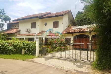 Dijual Rumah Luas di Limo Depok
