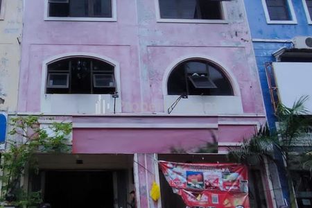Disewakan 2 Ruko Villa Bukit Mas Surabaya 