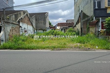 Jual Tanah Super Strategis Pinggir Jalan Raya Kledokan Seturan Yogyakarta Dekat STIE YKPN, ATMAJAYA, AMPLAZ