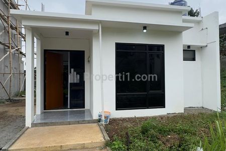 Jual Rumah Minimalis Cantik, Halaman Hijau dan Luas di Cigadung Kota Bandung