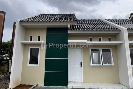 Tampak depan rumah