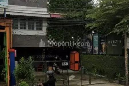 Dijual Ruko 3 Lantai di Jalan Raden Inten, Jakarta Timur