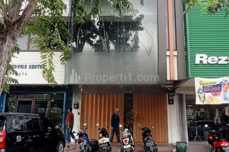 Dijual Ruko 3 Lantai Strategis di Raya Ngagel Jaya Selatan, Kota Surabaya