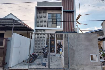 Jual Rumah Baru MURAH (di Bawah 1 M) 2 Lantai di Antapani Kota Bandung