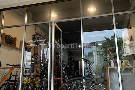 Dijual Ruko Metro Permata 2,5 Lantai - Lokasi Komersial, Siap Untuk Usaha