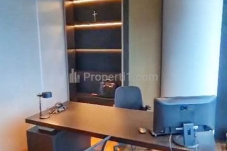 Jual RUGI OFFICE TOWER CIPUTRA WORLD Lantai 22 Surabaya Furnish Ciamik