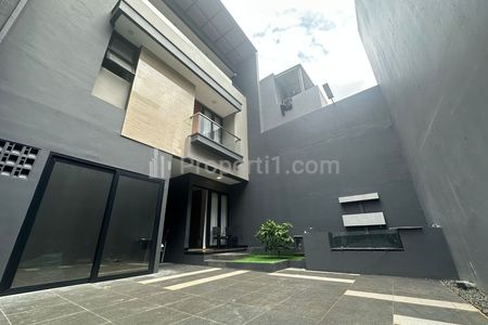 Jual Cepat BU Rumah Minimalis Full Furnished di Grand Trevista Residence, Kebon Jeruk, Jakarta Barat