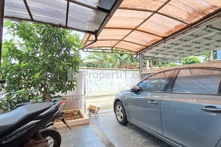 Rumah Dijual Semi Furnish di Kavling UI Depok