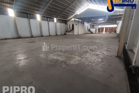 Dijual Gudang Ex Showroom Siap Pakai di Sultan Agung, Bekasi Barat