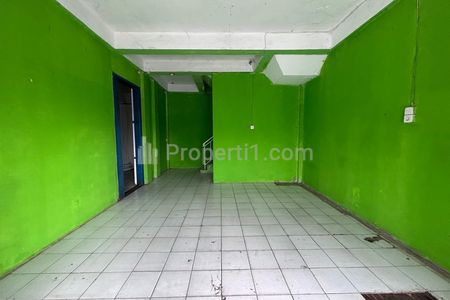 Dijual Ruko Posisi Hook 3,5 Lantai Siap Pakai di Pasar Asemka Jakarta Barat