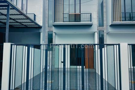 Rumah Dijual New Gress di Lebak Arum Tambaksari Surabaya Timur 