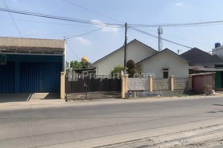 Jual Tempat Usaha dan Rumah SHM di Raya Sepang Kota Serang