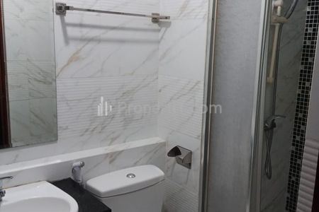 Disewakan Apartemen Royal Mediterania Garden Residence 2BR Furnished Bagus View City