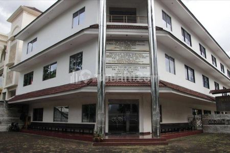 Dijual Gedung 3 Lantai di Cimandiri, Jakarta Pusat