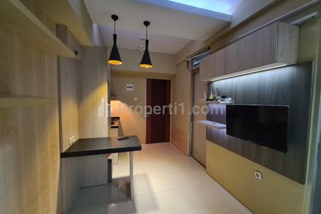 Sewa Cepat Apartemen Unit 1 BR Furnish, Lokasi Strategis di Gunawangsa Tidar