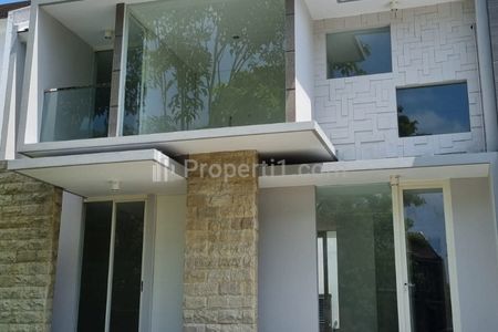 Dijual Rumah di Citraland Surabaya Cluster Greenwood