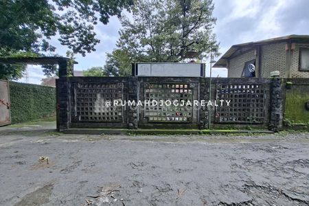 Jual Tanah Strategis Eks Cafe Utara Terminal Condongcatur Yogyakarta Dekat AMIKOM, FEUII, UPN