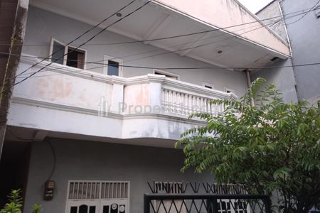 Dijual Cepat Rumah 2 Lantai di Kalideres – 4 Kamar, 2 Kamar Mandi