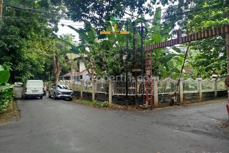 Tampak depan