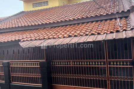 Dijual Butuh Rumah Secondary Strategis di Wilayah Jagakarsa, Jaksel