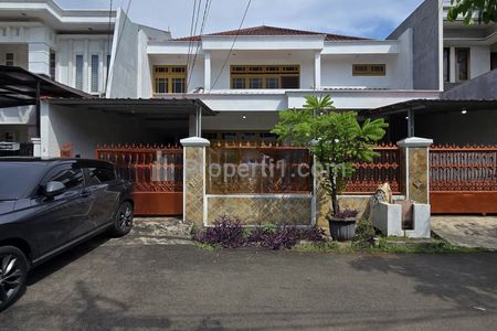 Dijual Rumah Secondary Dalam Komplek di Pondok Bambu Jakarta Timur