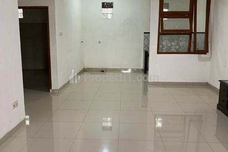 Dijual Rumah Strategis di Cibaduyut Bandung