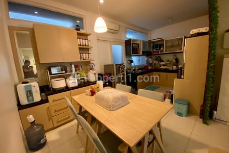 Disewakan Rumah 2 Lantai Kondisi Rapih, Terawat, Siap Huni di Puri Botanical, Jakarta Barat