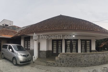 Dijual Rumah Heritage Lokasi Strategis Tengah Kota Garut