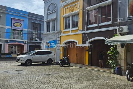 Tampak Depan
