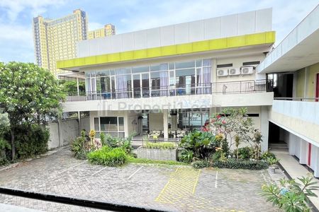 Dijual Gedung Eks Hotel Nempel Jl Raya MERR Surabaya Timur Strategis Harga Termurah