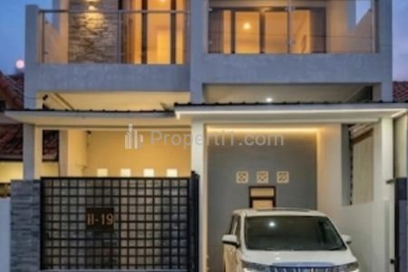 Dijual Rumah Baru Babatan Pratama Wiyung Surabaya Barat - New Baru Minimalis Modern 2 Lantai dekat Taman Pondok Indah, Royal Residence, Babatan Mukti