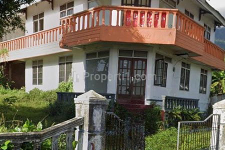 Jual Villa 2 Lantai di Tretes Prigen Pasuruan Jawa Timur