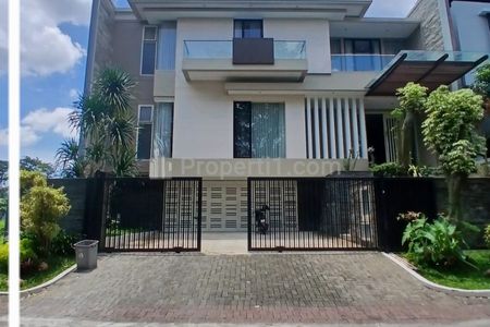 Jual Rumah Citraland Somerset Surabaya Private Pool Full Furnished Hunian Modern Mewah Golf Area Dekat Palimanan Golf, Universitas Ciputra, Ciputra