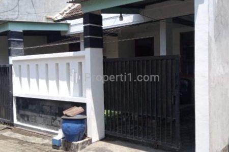 Dijual Rumah Plus Toko di Bandulan Malang