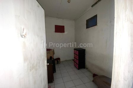 Jual Ruko Luas 1252m2 dan Tanah di Lenteng Agung, Jagakarsa, Jakarta Selatan