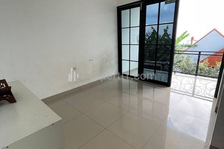 Dijual Rumah Semi Furnished di Cihanjung Best View Bandung Raya