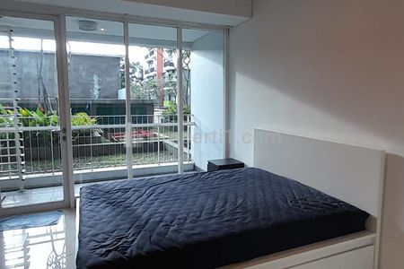 Sewa Apartemen The Aspen Peak Residence Dekat Akses Toll TB Simatupang, Jakarta Selatan - Studio Furnished