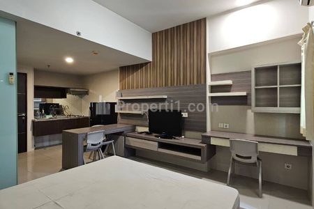 Dijual Apartemen The Square Lantai 12 Surabaya Dekat dengan Universitas Petra - Studio Furnished