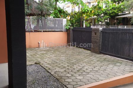 Tampak depan 