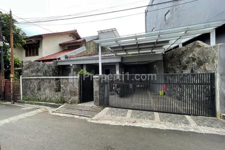 Dijual Rumah Strategis Murah di Pusat Kota