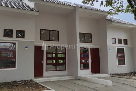 Tampak depan rumah