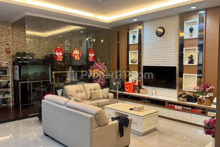 Jual Rumah Siap Huni di Komplek Mutiara Palace Jalan Selamat Ketaren - Medan