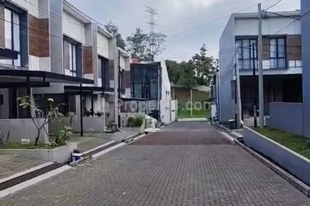Dijual Rumah Bagus dan Murah di Pondok Hijau Setiabudi Setiabudhi Bandung Utara 