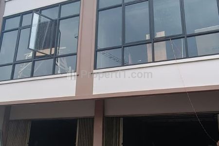Disewakan Ruko Bagus 3Lantai Akses Jalan Utama Traffic Ramai di Pondok Kopi Jakarta Timur