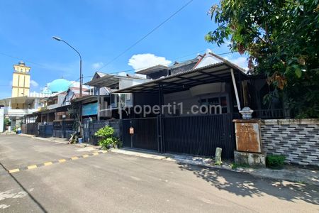 Disewakan Rumah Murah 1,5 Lantai Siap Huni Minimalis Modern di Taman Modern Cakung Jakarta Timur 